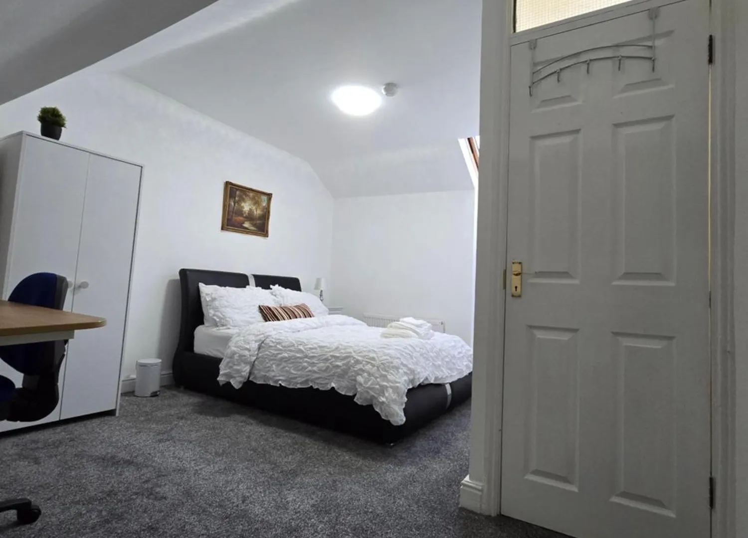 Bed & Breakfast Realwood Homes Nottingham
